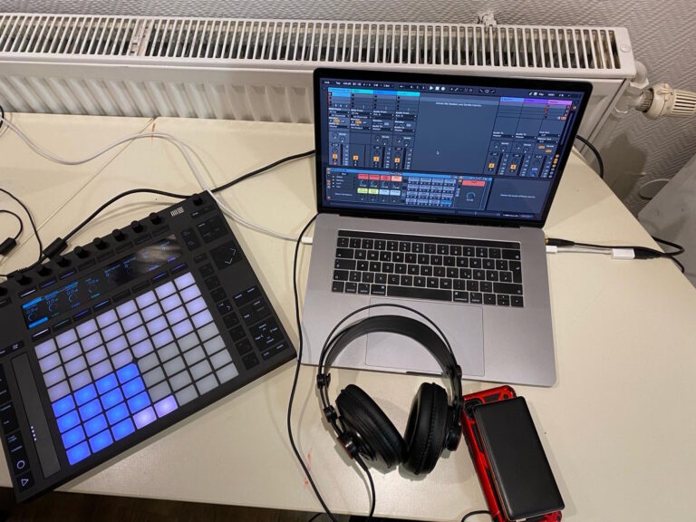 „Words & Beats“ im BISS. Kinder und Jugendforum